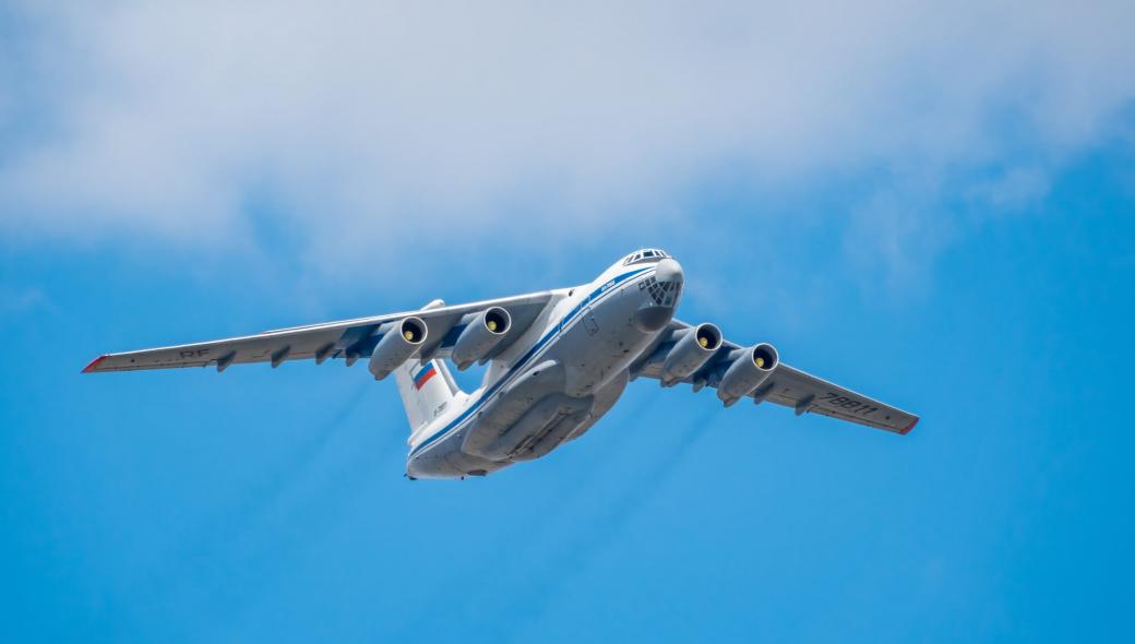 Ρωσικό μεταγωγικό αεροσκάφος Il-76 συνετρίβη στην πόλη Ριζάν (βίντεο)