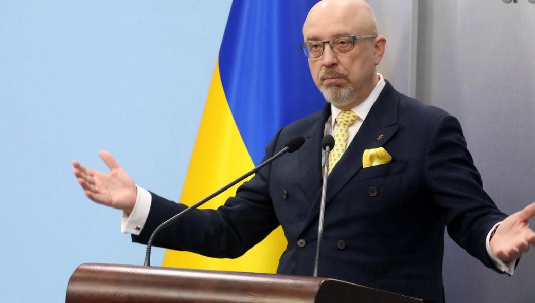 Ουκρανός ΥΠΑΜ: «Δεν έχουμε 1.000.000 άνδρες για να επιτεθούμε στην Χερσώνα – Δεν μιλάω καλά αγγλικά»