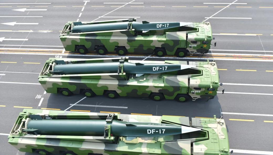 Οι Κινέζοι εκτόξευσαν πυραύλους DF-15, DF-16 και DF-17 πάνω από την Ταϊβάν (βίντεο)