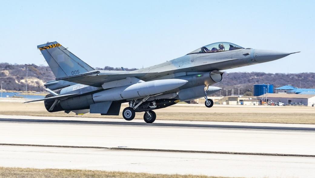 ΓΕΑ: Παρουσίαση από την Northrop Grumman του συστήματος Η/Π IVEWS για τα υπό αναβάθμιση F-16