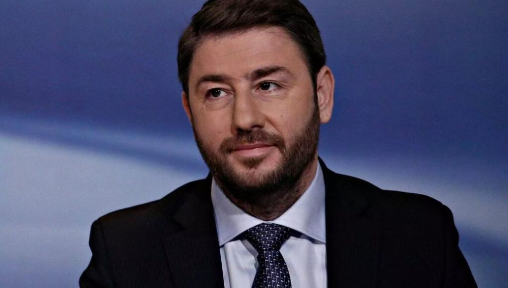 Πόρισμα ΠΑΣΟΚ για σκάνδαλο υποκλοπών: «Επιχείρηση συγκάλυψης – Παράνομη η παρακολούθηση»