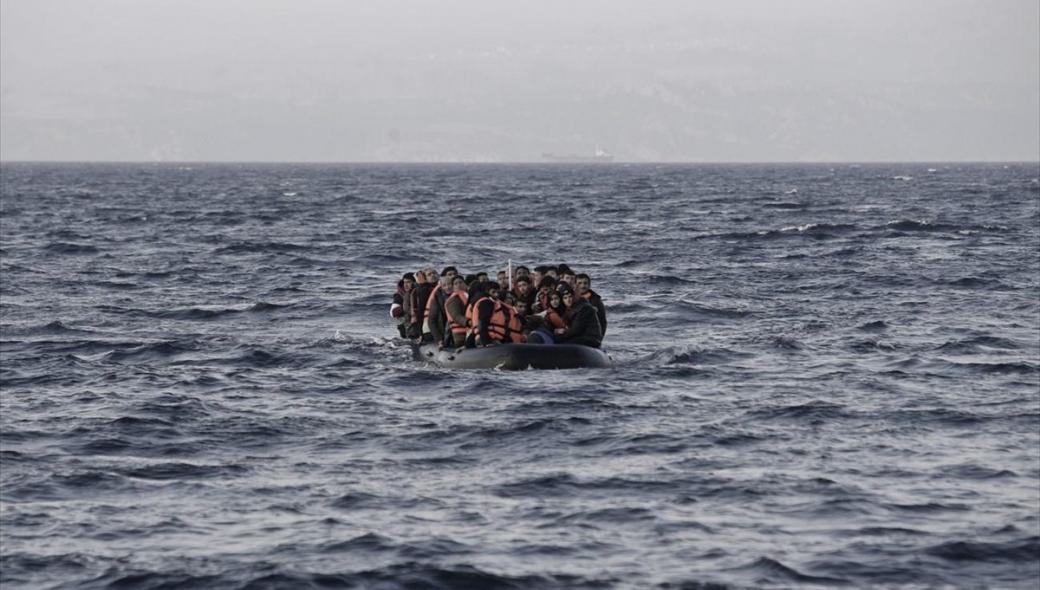Τουρκία: «Στην Ελλάδα πετούν στη θάλασσα τους μετανάστες τους χτυπούν με ρόπαλα & τους πυροβολούν»