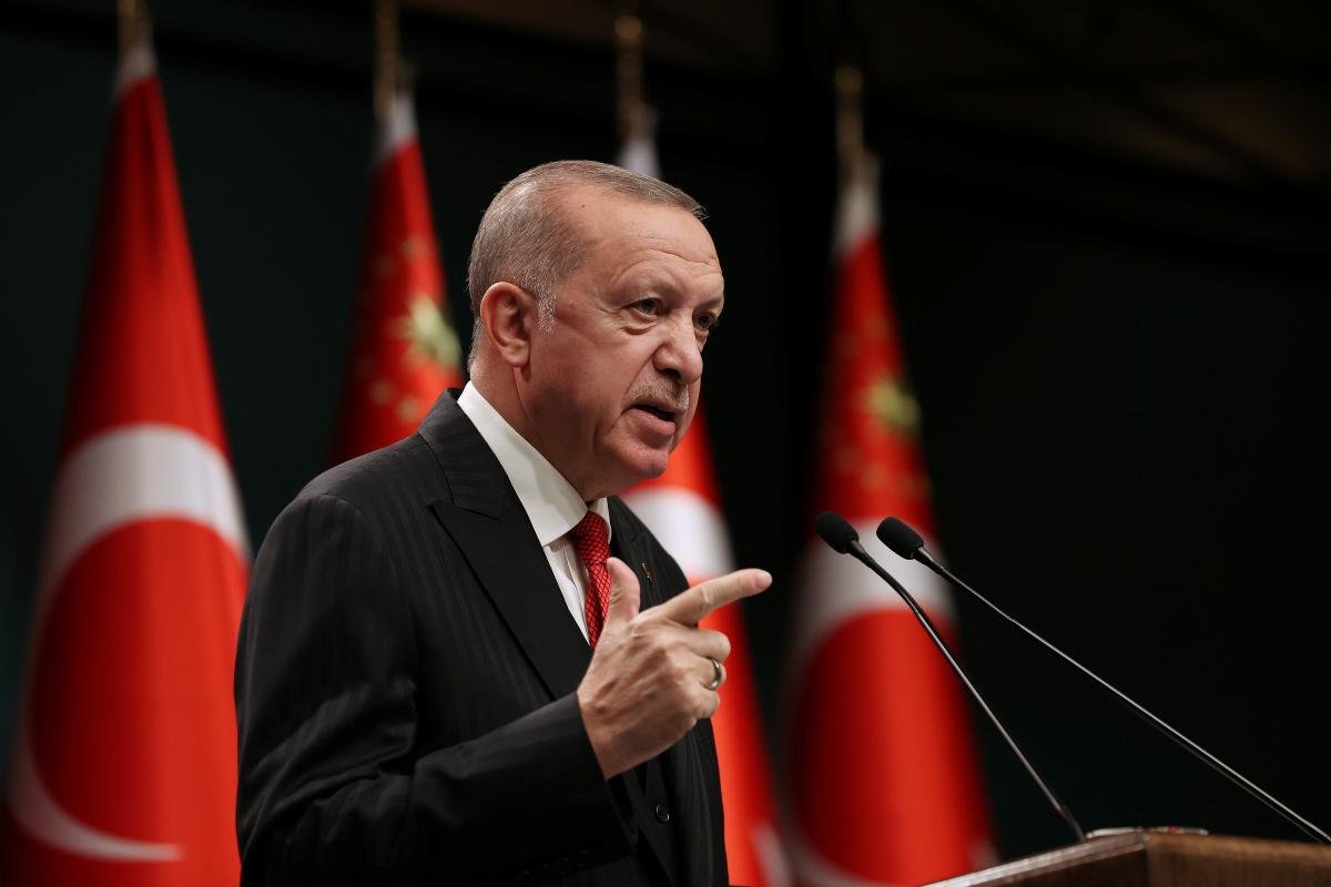 Ρ.Τ.Ερντογάν: «Σύντομα θα ξεριζώσουμε τους τρομοκράτες με τα τανκς και τους στρατιώτες μας»