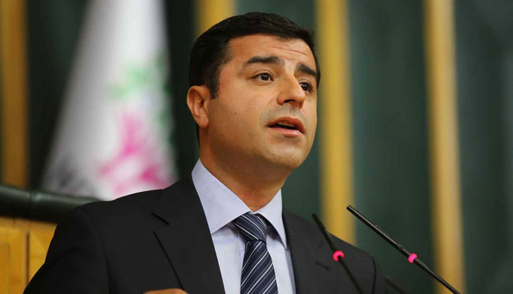 Τουρκία – Φυλακισμένος Σ.Ντεμιρτάς: «Ο Ρ.Τ.Ερντογάν επιδιώκει προεκλογικό “χάος” και θα αποτύχει»