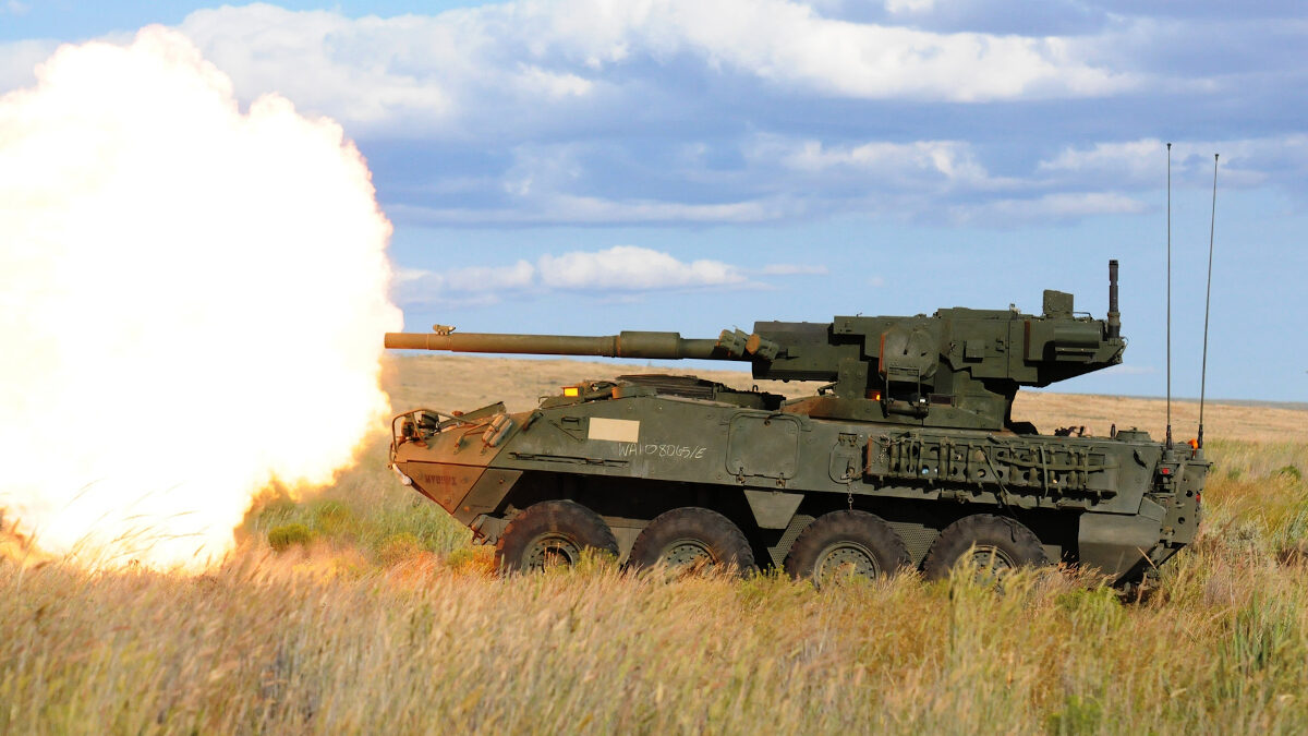 Oι ΗΠΑ ετοιμάζουν νέο στρατιωτικό πακέτο για την Ουκρανία με βαρέα όπλα και τανκς