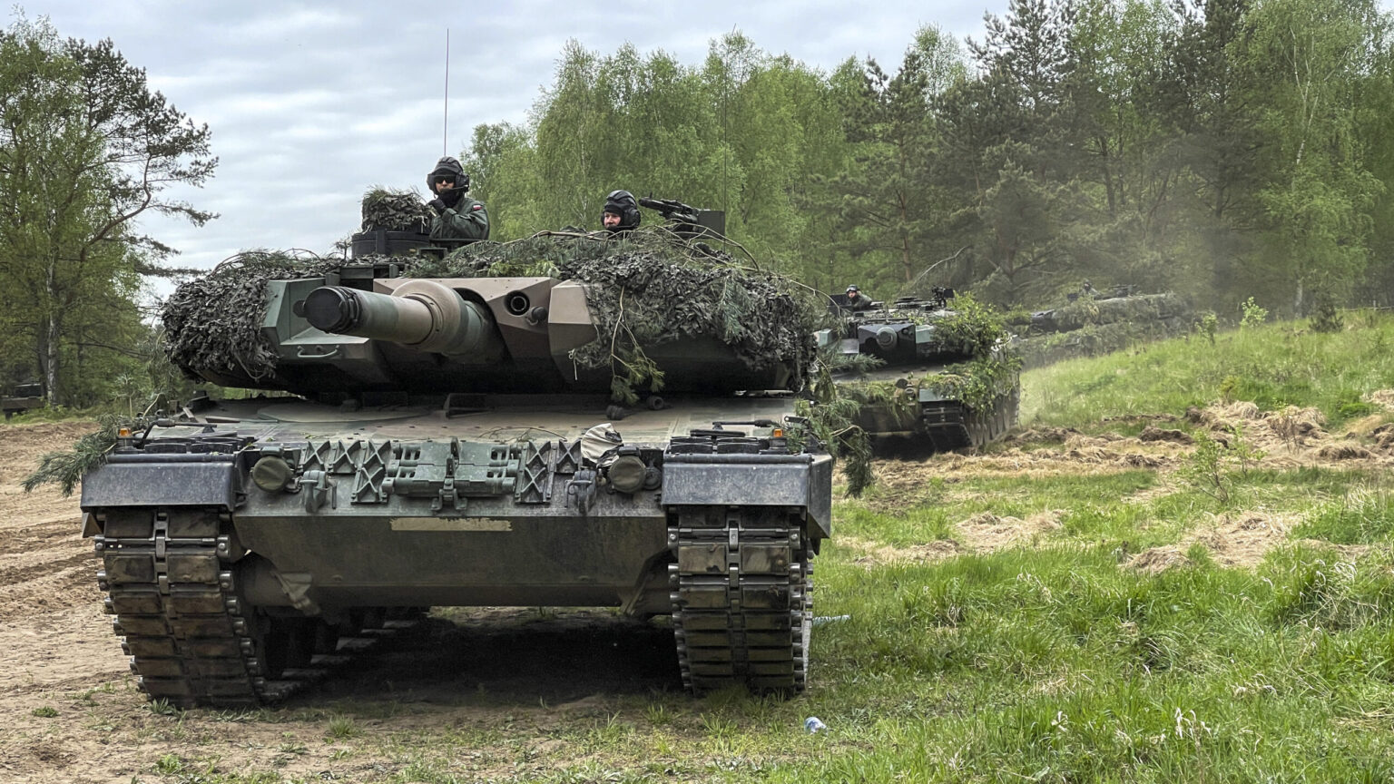 Φινλανδία: Θα αποστείλει στην Ουκρανία τρία άρματα μάχης Leopard 2 κατάλληλα για άρση ναρκοπεδίων