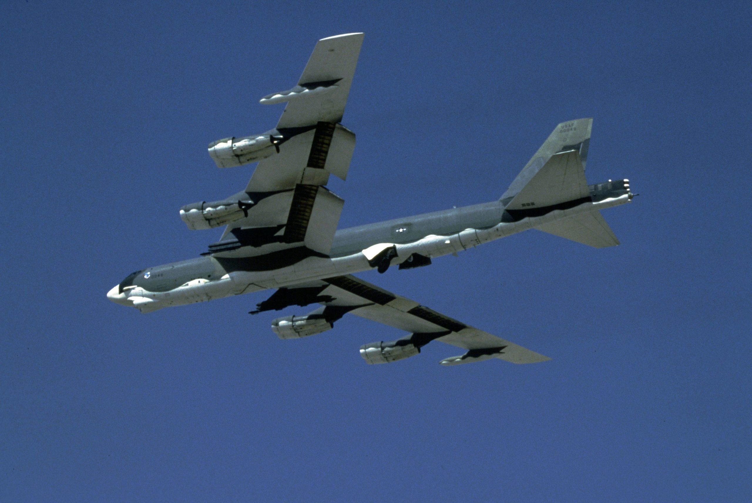 Σε απόσταση 200 χλμ. από την Αγία Πετρούπολη έφτασε βομβαρδιστικό B-52H της αμερικανικής Αεροπορίας!