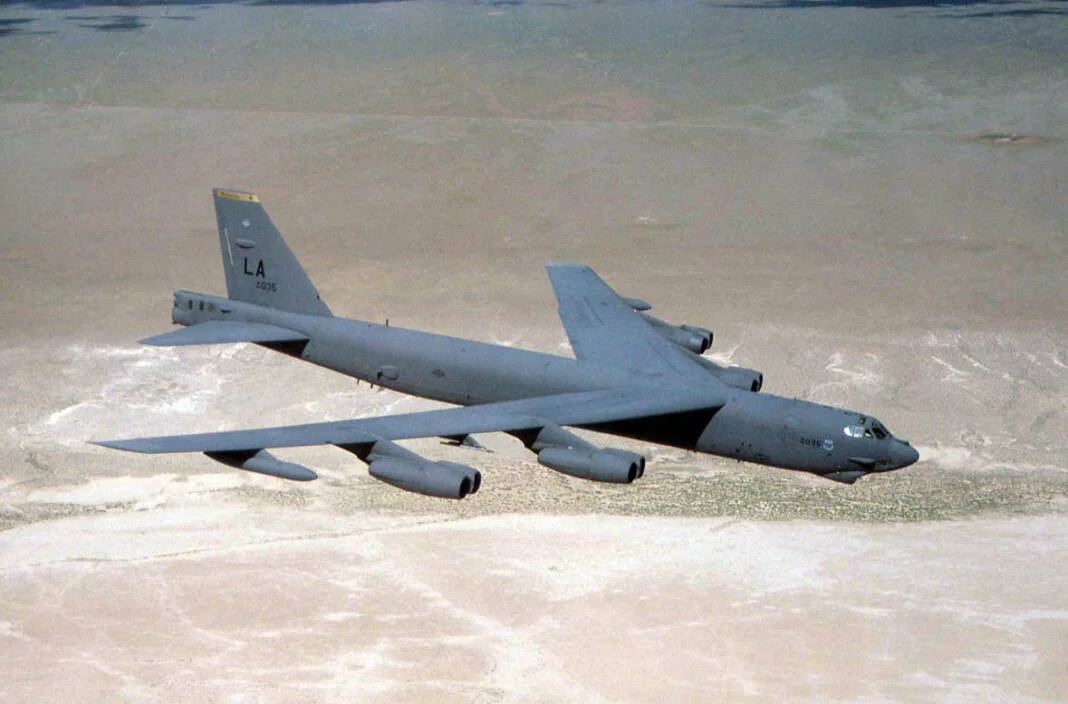 Κοινή αεροπορική άσκηση ΗΠΑ και Νότιας Κορέας με τη συμμετοχή ενός αμερικανικού βομβαρδιστικού B-52