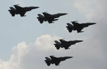 Ουκρανικό ΥΠΑΜ μέσω… Twitter: «Χρειαζόμαστε 48 F-16 για να απελευθερώσουμε την Ουκρανία»