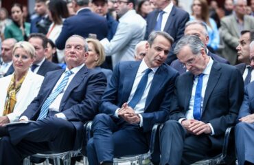 Οι δύο πρώην πρωθυπουργοί Α.Σαμαράς και Κ.Καραμανλής έδωσαν την τελευταία προειδοποίηση στον Κ.Μητσοτάκη: «Άλλαξε πορεία τώρα»