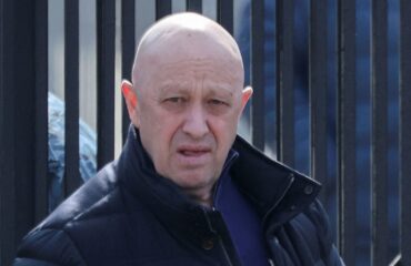 Γ.Πριγκόζιν: «Δεν έχει μείνει ούτε ένας Ουκρανός στο Μπακχμούτ – Τον τελευταίο ντυμένο με γυναικεία ρούχα τον πυροβολήσαμε»