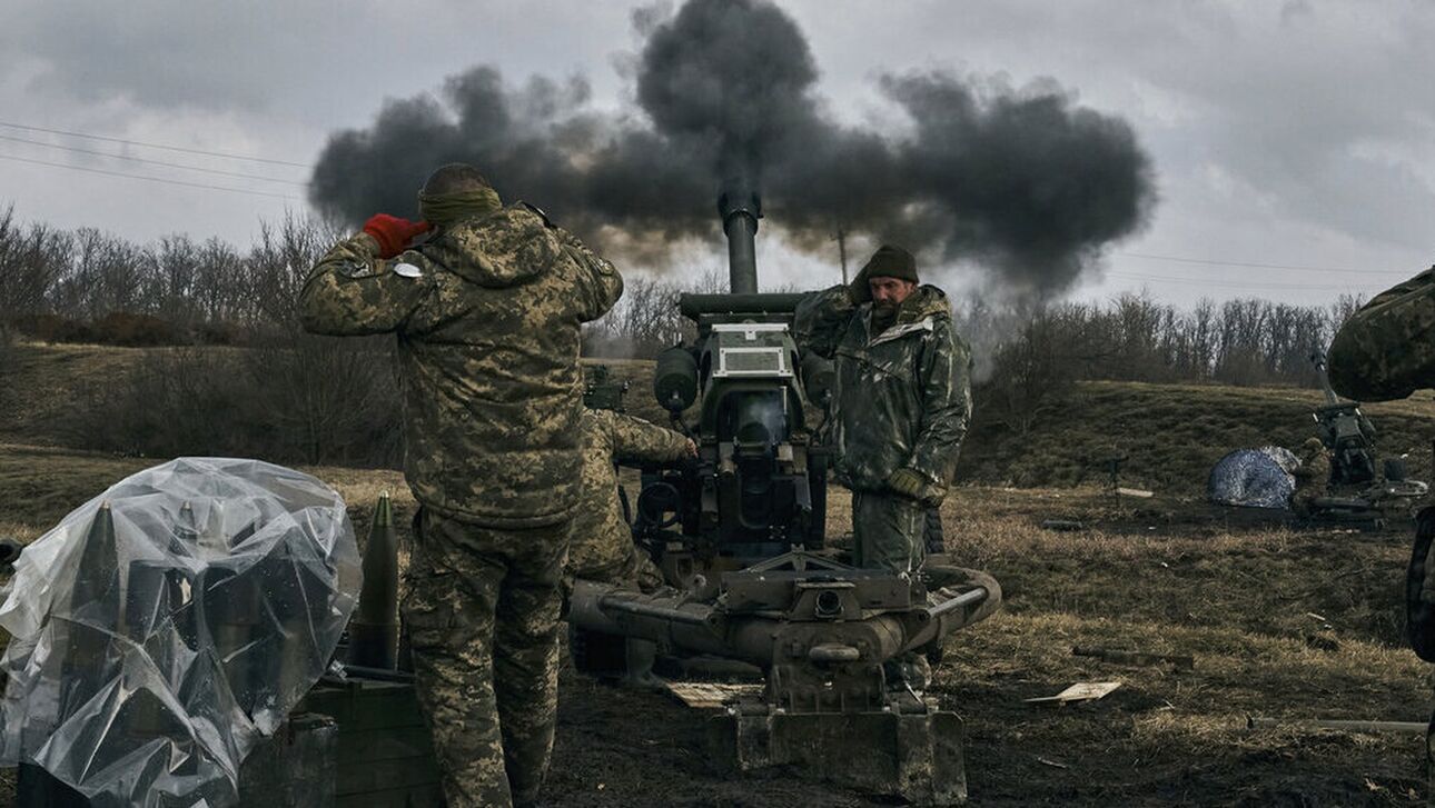 Εκατοντάδες νεκροί του ουκρανικού στρατού μέσα σε μία ημέρα – Πλήγματα σε όλο το μήκος του μετώπου
