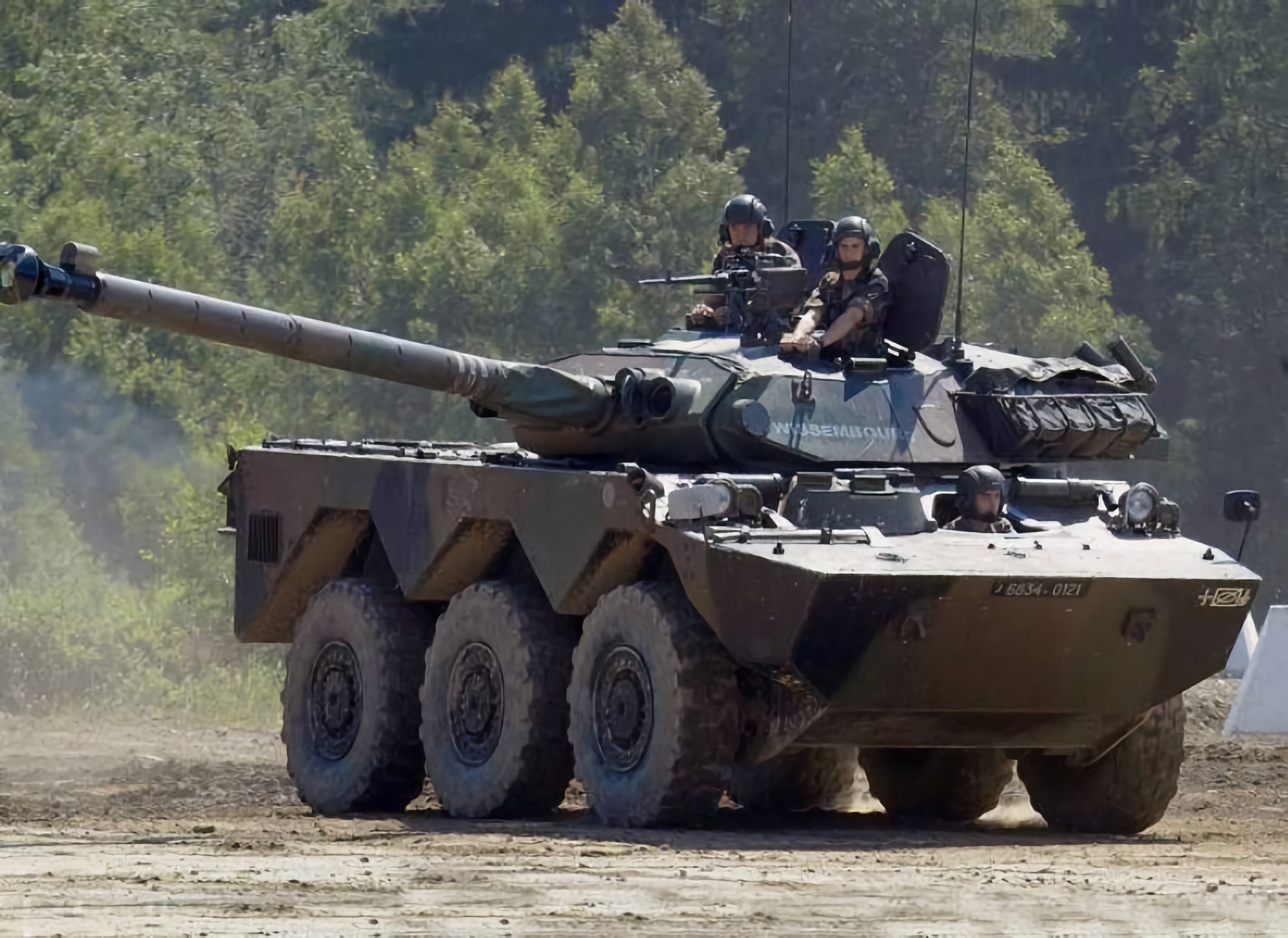 Ζαπορίζια: Ουκρανικά AMX-10 κατευθύνονται προς το μέτωπο των μαχών