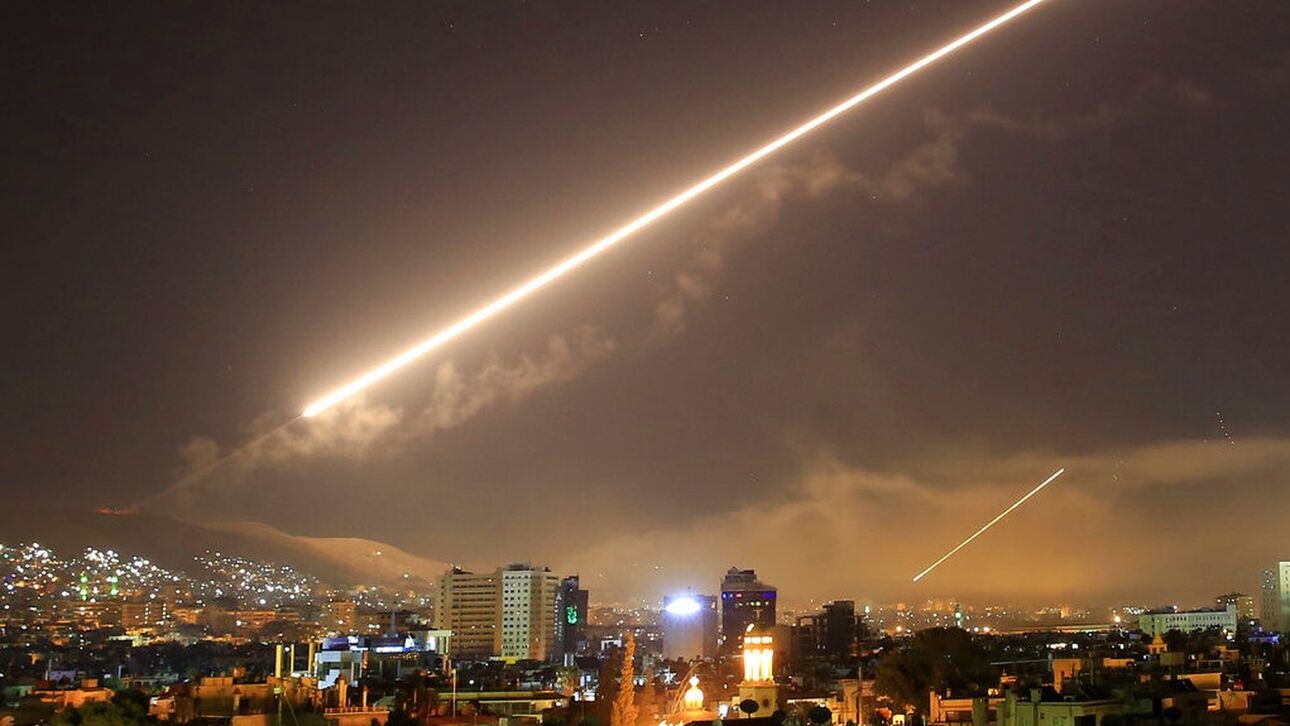 Ισραηλινή αεροπορική επιδρομή εναντίον θέσεων της συριακής αντιαεροπορικής άμυνας