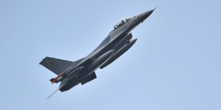Στέιτ Ντιπάρτμεντ: Ενέκρινε την πώληση εξοπλισμού για τον εκσυγχρονισμό των F-16 της Ρουμανίας