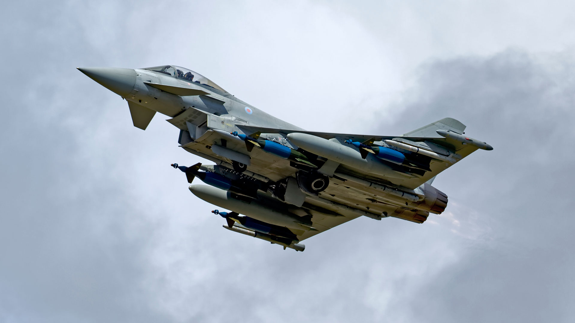 Βρετανία: Μαχητικά Typhoon αναχαίτισαν δύο ρωσικά βομβαρδιστικά βόρεια της Σκωτίας