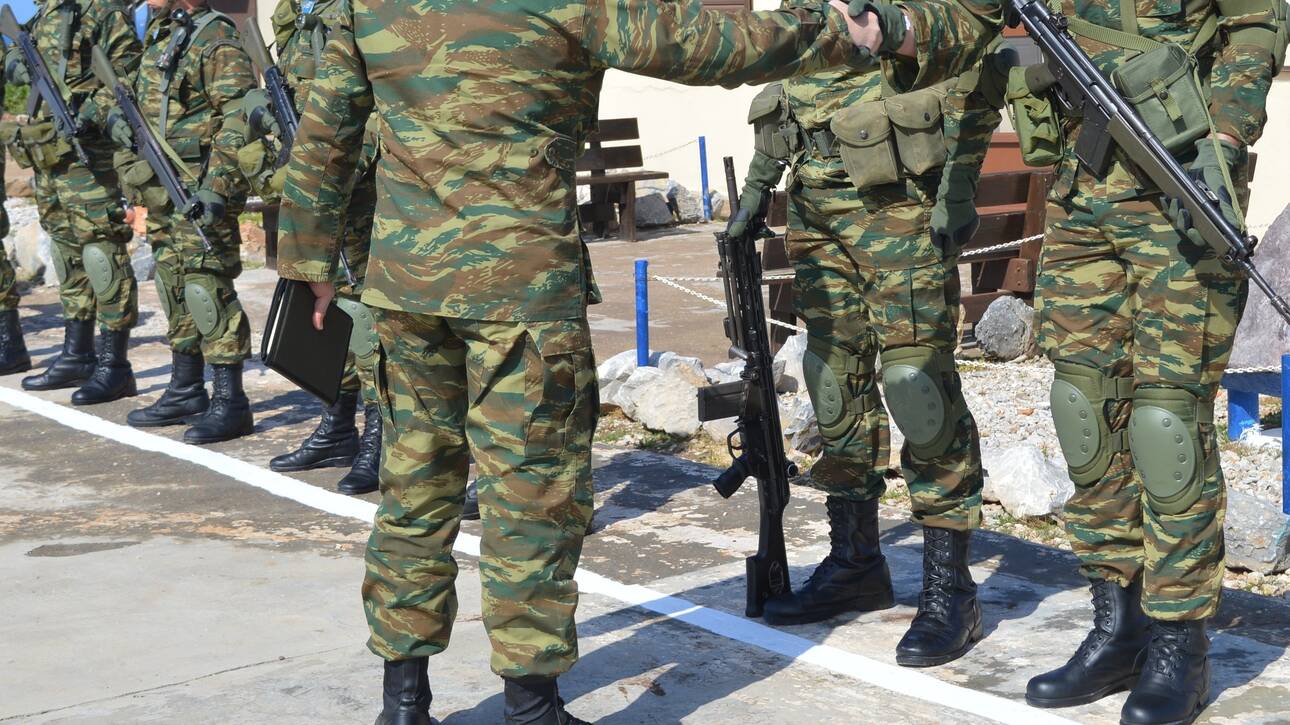 Οι στρατεύσιμοι που καλούνται για κατάταξη στο Στρατό Ξηράς με την 2023 Ε΄/ΕΣΣΟ
