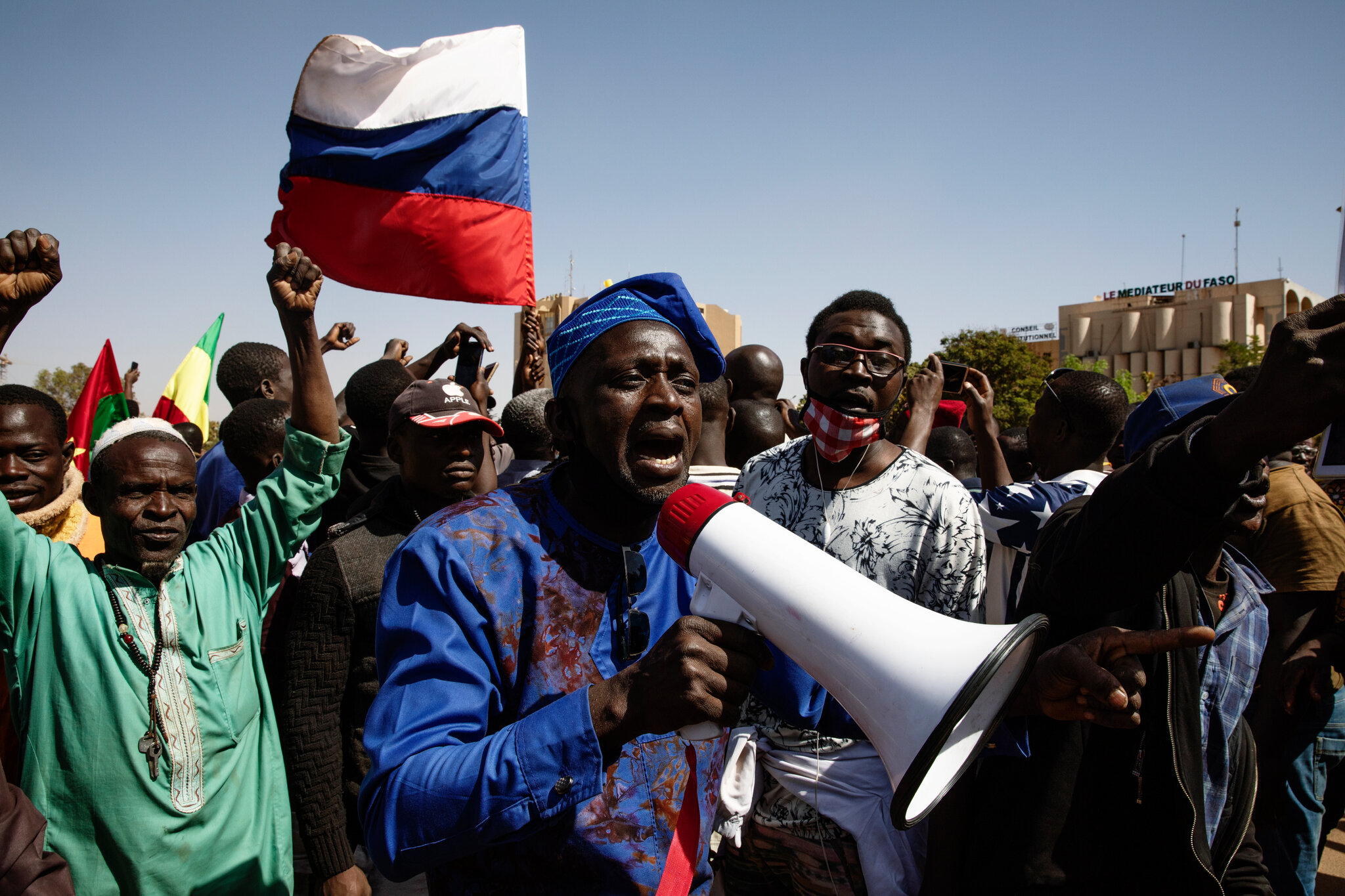 Ποιες χώρες θα ακολουθήσουν μετά την Γκαμπόν; – Το Παρίσι φοβάται ανατροπή των ηγεσιών σε Μπενίν και Τόγκο