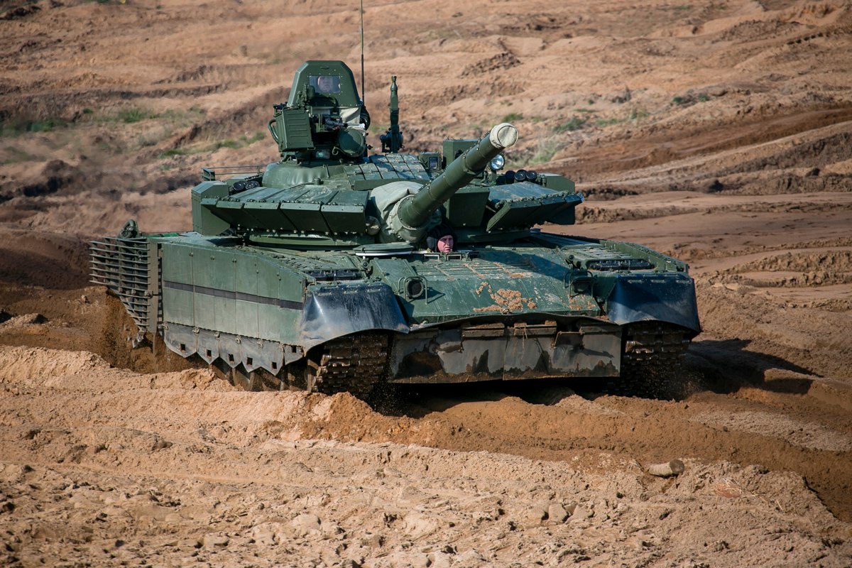 T-80BVM: Ο καταστροφέας του ρωσικού Στρατού σε βίντεο από τη δράση του στο Ντόνετσκ