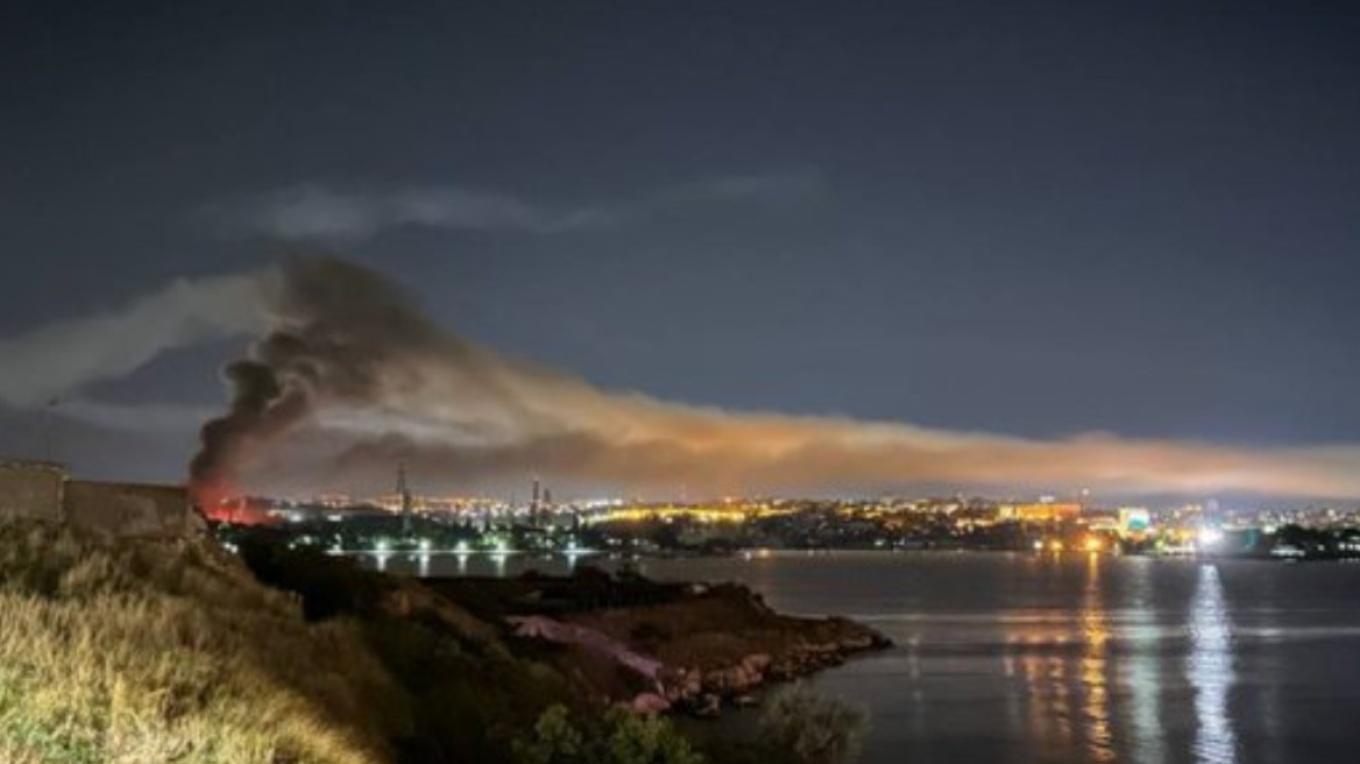 Η Ουκρανία κτύπησε με πυραύλους το ναυπηγείο της Σεβαστούπολης – Φτιάχνει πλοία για το ρωσικό Ναυτικό