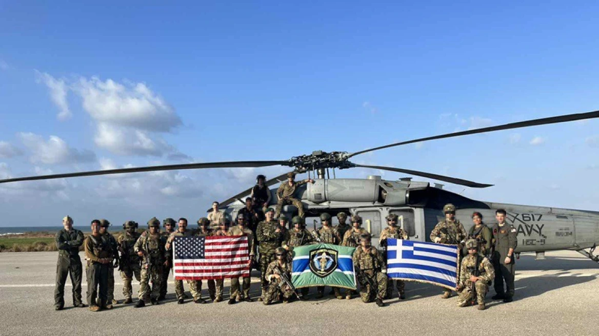 Ολοκληρώθηκε η συνεκπαίδευση Ελλάδας – ΗΠΑ στη Σούδα με διασώσεις μάχης και εξουδετέρωση εκρηκτικών μηχανισμών