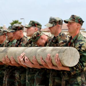 Αμερικανικό Ναυτικό: Ανησυχία για τη  χρήση στεροειδών από εκπαιδευόμενους για να αντεπεξέλθουν στις δοκιμασίες