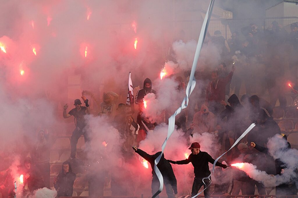 «Οι χούλιγκανς των γηπέδων»: Βρέθηκε το χαμένο ρεπορτάζ από τα γήπεδα της δεκαετίας του ΄80