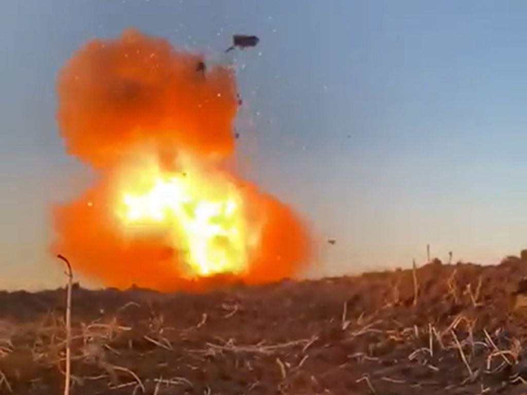 Βίντεο: Ρωσικό T-90M καταστρέφεται με τρομακτική έκρηξη κτυπημένο από Α/Τ πύραυλο