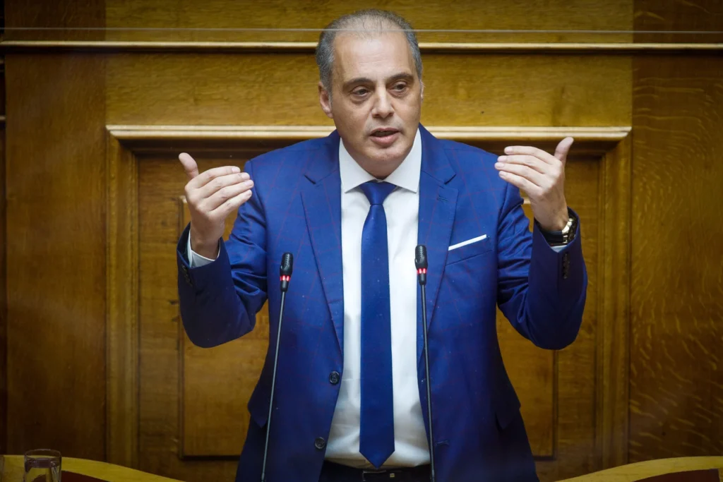 Στη Δικαιοσύνη Γ.Αλαφούζος κατά Κ.Βελόπουλου για το «λαθρεμπόριο πετρελαιοειδών» που είπε ο πρόεδρος της Ελληνικής Λύσης στη Βουλή