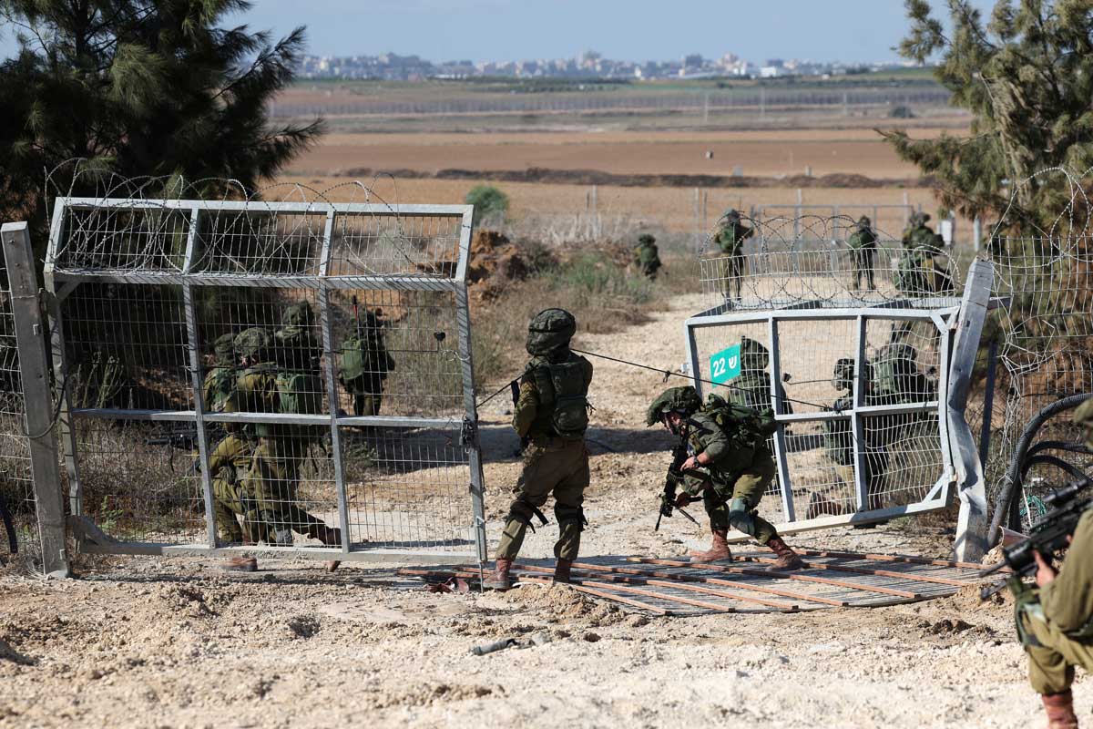 Συνεχίζονται οι έρευνες για τις ευθύνες στο Ισραήλ: Διοικητές απειλούσαν με στρατοδικεία όσους μιλούσαν για κινήσεις της Χαμάς