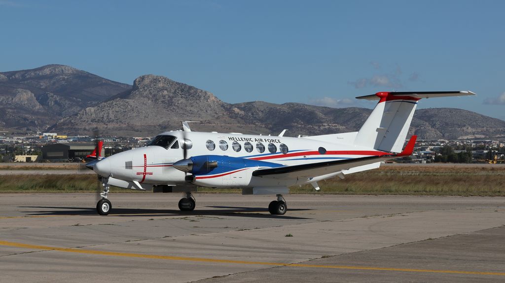 Τελετή  ένταξης στην ΠΑ αεροσκάφους Beechcraft KA-360 στην 112ΠΜ