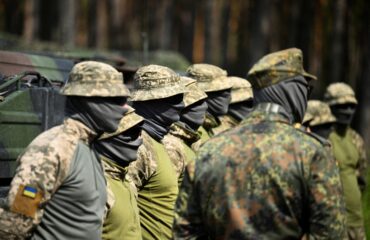Πολύ χαμηλό το επίπεδο των ουκρανικών ενόπλων δυνάμεων – «Είδα στρατιώτη να ανατινάζεται κατά λάθος από χειροβομβίδα»