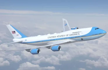 Η Boeing αποσύρθηκε από τον διαγωνισμό για τον διάδοχο του «αεροσκάφους της ημέρας της κρίσης» E-4B