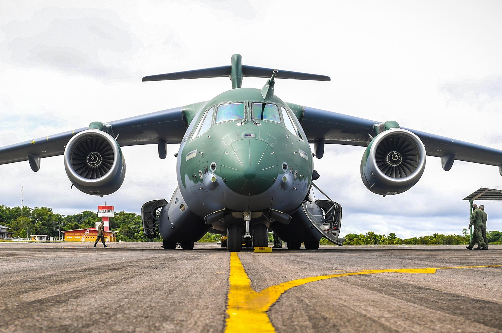Μορφή «χιονοστιβάδας» παίρνουν οι παραγγελίες του C-390 – Πλήρης επικράτηση έναντι του C-130J σε όλους τους διαγωνισμούς