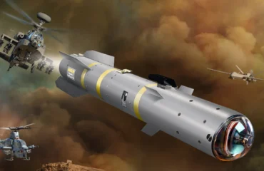 AGM-179 JAGM: Γιατί οι ΕΔ επιβάλλεται να εξετάσουν την προμήθεια του πυραύλου που αντικαθιστά Hellfire και Maverick