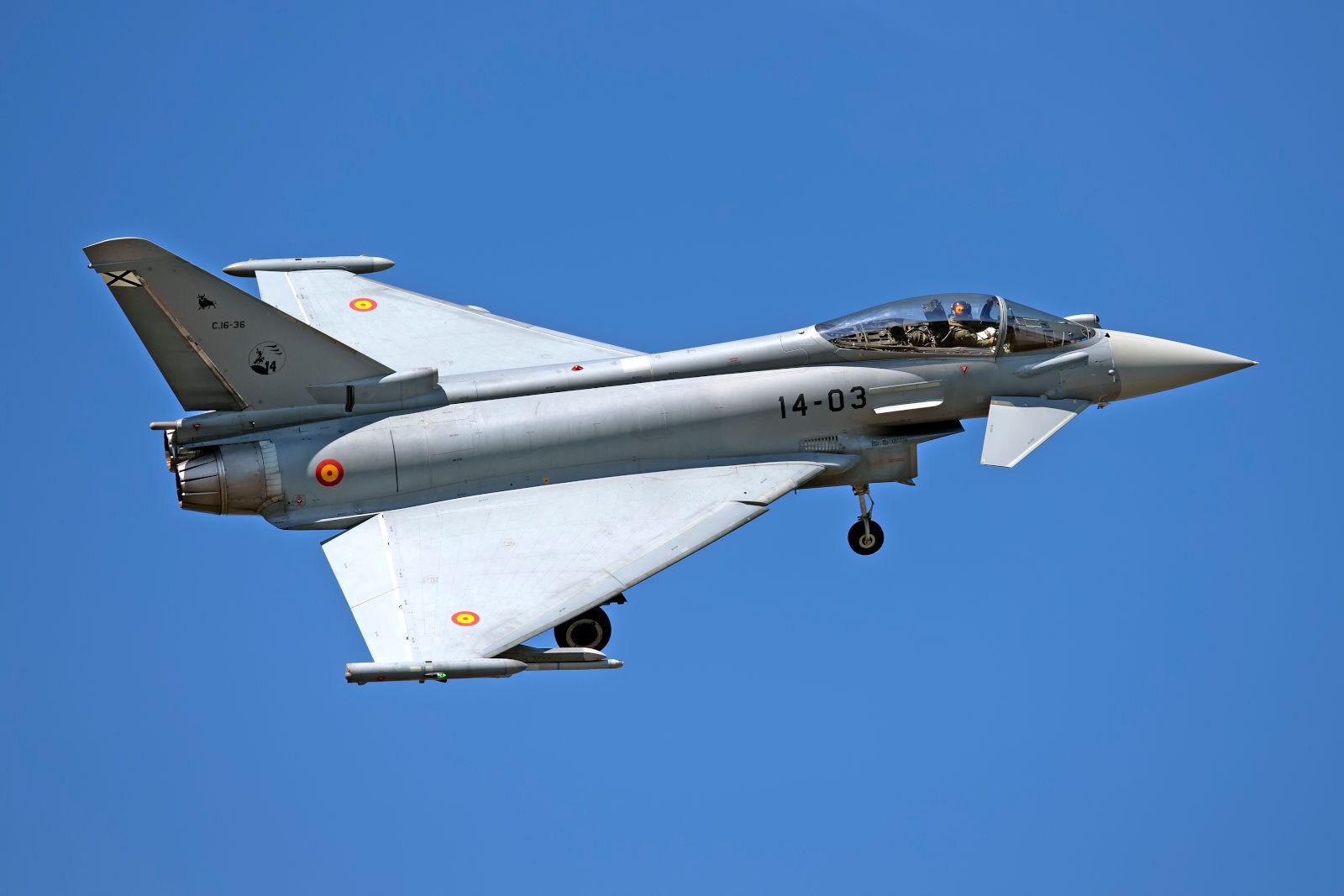 Βρετανία: Το Eurofighter Typhoon εξοπλίστηκε με το προηγμένο ραντάρ Mk2 της Leonardo