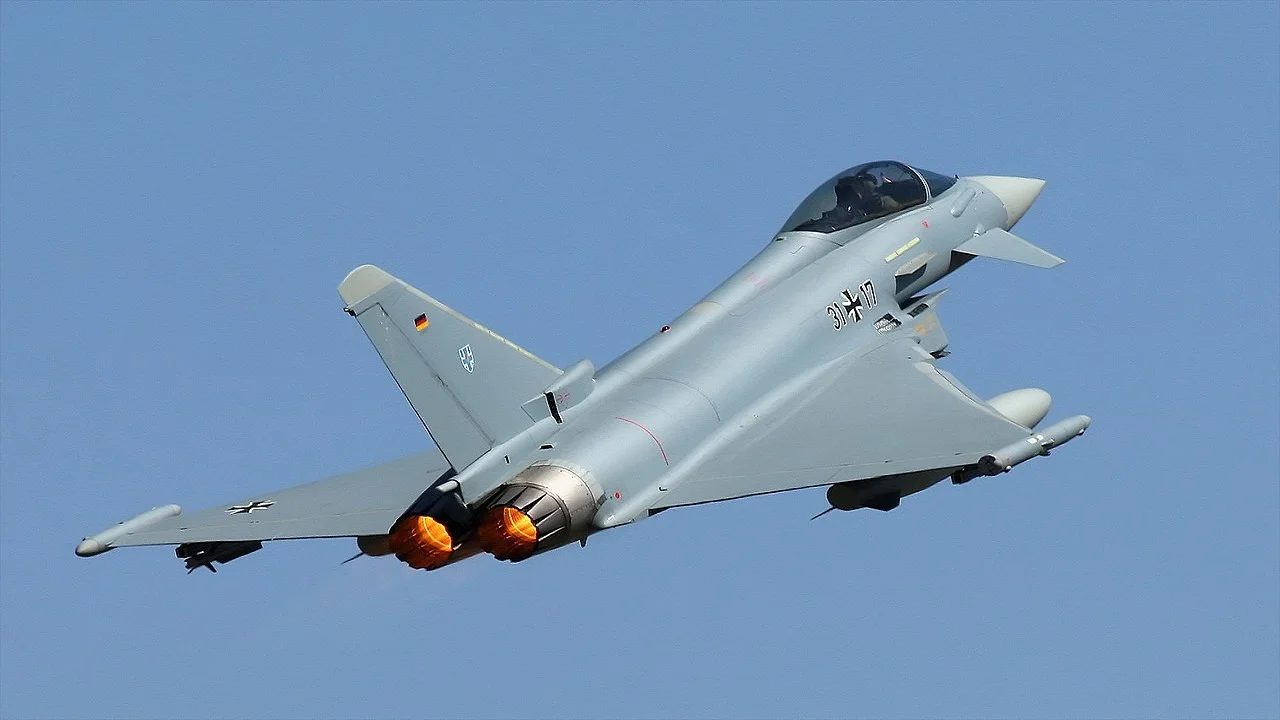 Τουρκικός Τύπος: Μετά τη θετική εξέλιξη του αιτήματος για τα F-16 αυξάνονται και οι πιθανότητες αγοράς του Eurofightet