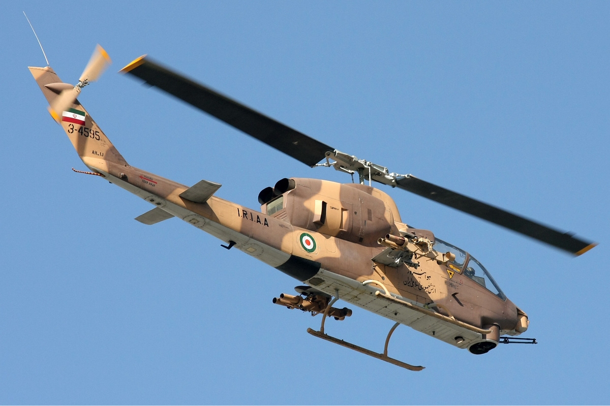 Με έξι Α/Τ πύραυλους ιρανικής κατασκευής τα αειθαλή  AH-1J  Cobra του Ιράν