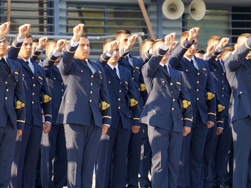 Το ελληνικό κράτος επιδοτεί το δεύτερο παιδί ενός επισμηναγού της ΠΑ με… 1,35 ευρώ!