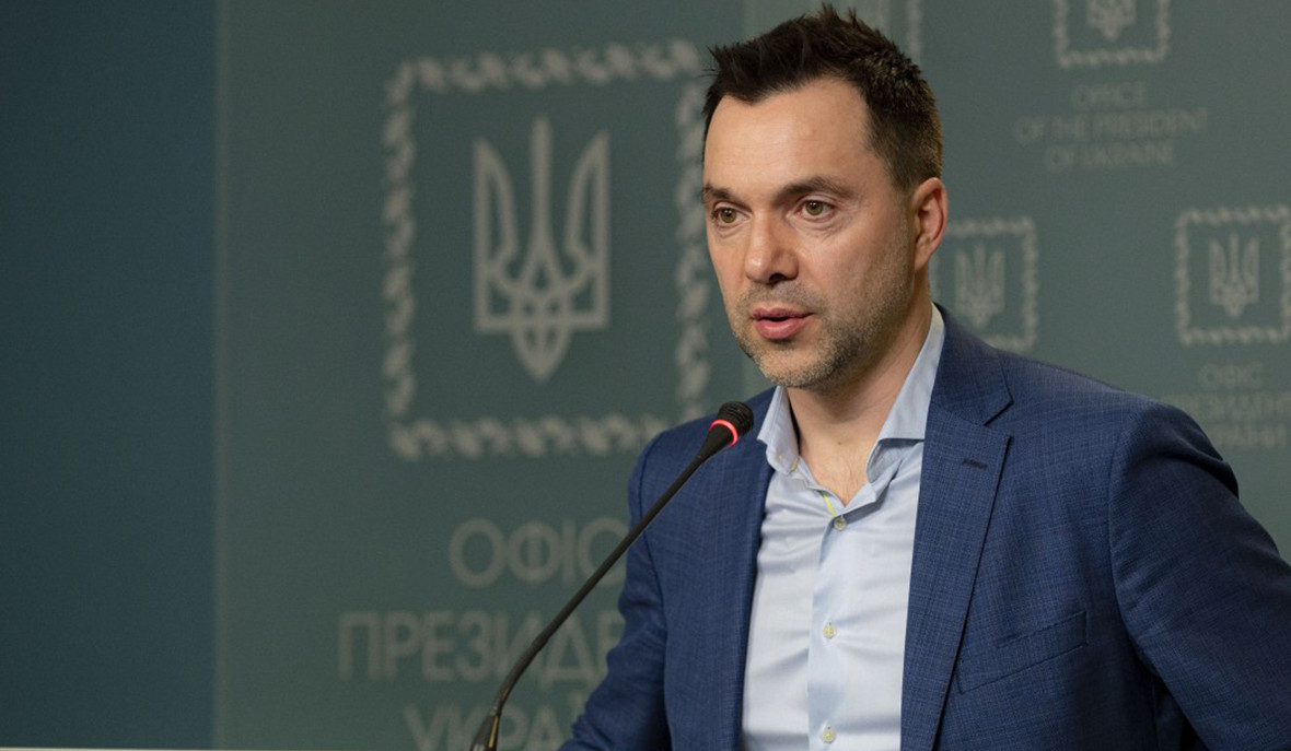 Ο.Αρεστόβιτς: «Στην Ουκρανία κρύβονται για να μην στρατολογηθούν 3,5 εκατομμύρια άντρες»