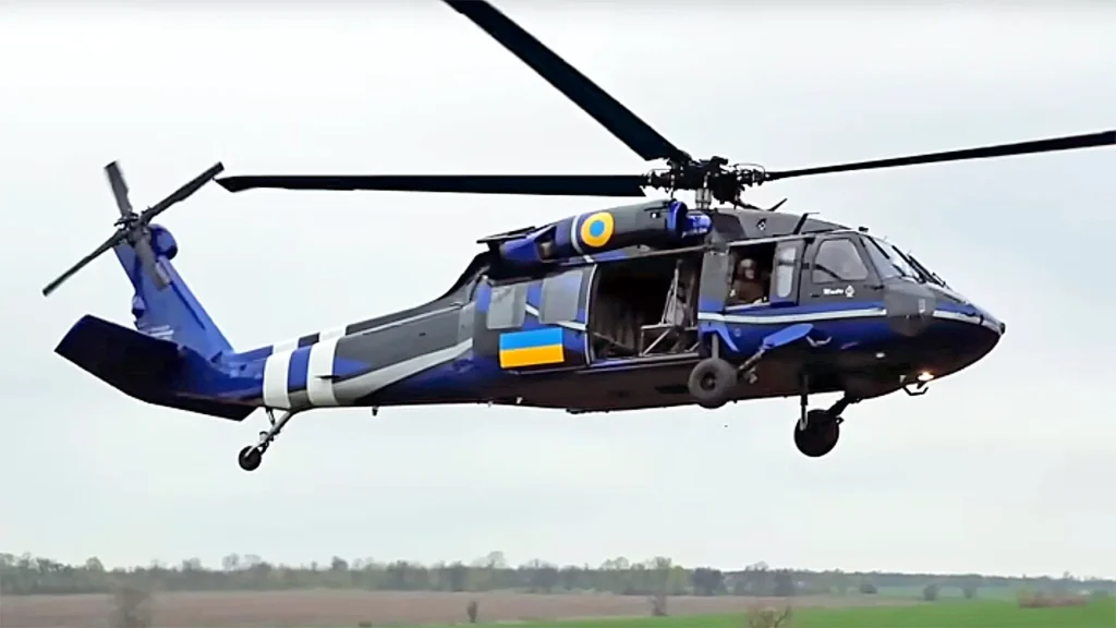 Ουκρανία: Βίντεο με δύο Black Hawk να επιχειρούν μαζί