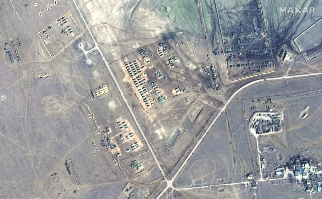 Η Ρωσία χρησιμοποιεί εικόνες ακριβείας από αμερικανικούς δορυφόρους για να πλήττει ουκρανικούς στόχους!