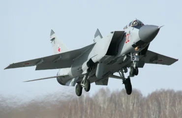 Θάλασσα του Μπάρεντς: Ρωσικό MiG-31 αναχαίτισε δύο αμερικανικά B-1B