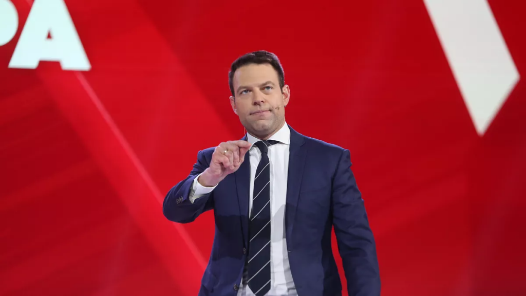 Ο Στέφανος Κασσελάκης ζητάει πρόωρες εκλογές – «Η Ελλάδα δεν έχει την πολυτέλεια να χάσει άλλα τρία χρόνια»