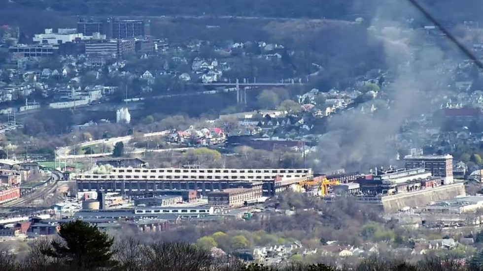 Ξέσπασε πυρκαγιά στο μεγαλύτερο εργοστάσιο παραγωγής βλημάτων των 155 χλστ. στις ΗΠΑ – Ατύχημα ή κάτι άλλο;