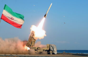 Πρόεδρος Ιράν: «Έχουμε ανοσία στις κυρώσεις – Παράγουμε τα όπλα που θέλουμε»