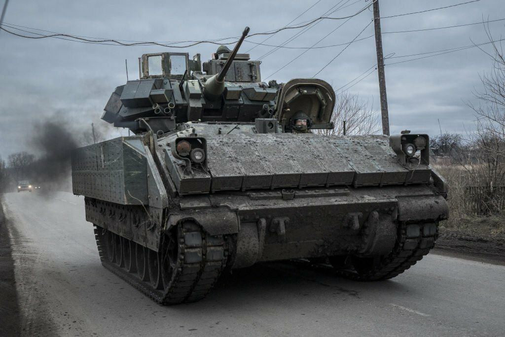 Ένα ακόμα αμερικανικό Bradley έπεσε σε ρωσικά χέρια (βίντεο)