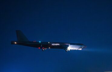 Amerikai B-52 bombázók érkeztek a Közel-Keletre