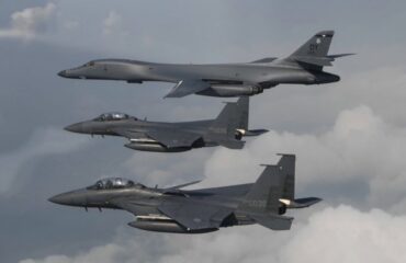 Dél-Korea, az Egyesült Államok és Japán közös gyakorlatai legalább egy B-1B bombázó részvételével
