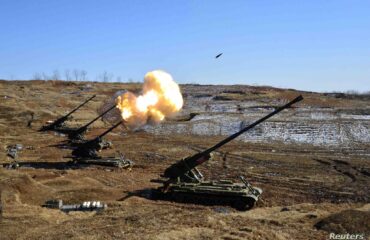 Videó: Észak-Korea több tucat M1989 "Koksan" önjáró fegyvert szállít Kurszkba!